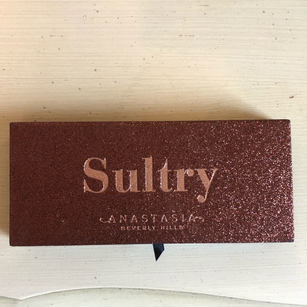 ABH SULTRY PALETTE